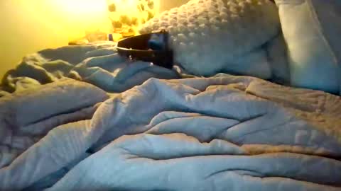 Snapshot of zeus6906 chatting on 17, 12, 2025 9.3 inch online show from 17, 12, 2025