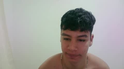 zeus_183 online show from 5, 12, 2025