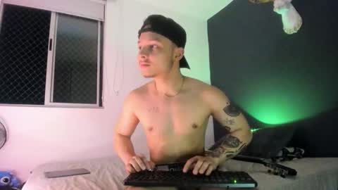 Snapshot of zeusjeff chatting on 6, 3, 2026 zeus online show from 6, 3, 2026