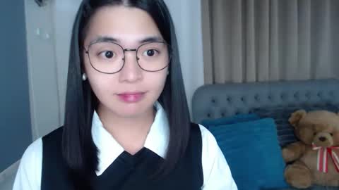 Snapshot of zhaviahale chatting on 18, 9, 2025 im your lovely zhaviabigcock here online show from 18, 9, 2025