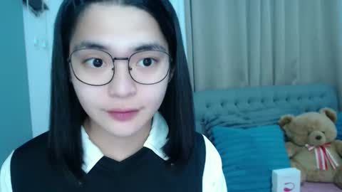 Snapshot of zhaviahale chatting on 2, 12, 2025 im your lovely zhaviabigcock here online show from 2, 12, 2025