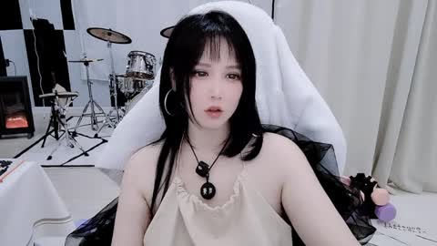 zhen online show from 4, 4, 2026