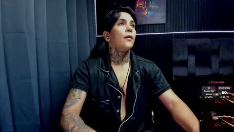 zhoestrong online show from 10, 11, 2025