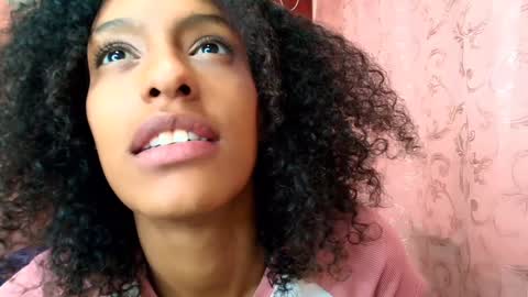 Zia Green online show from 22, 1, 2025