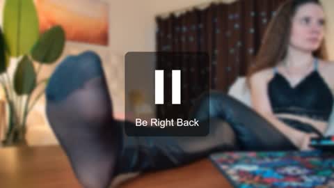 zianichols online show from 2, 3, 2026