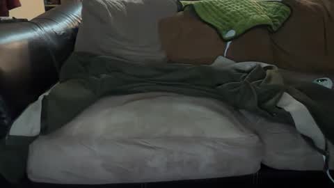 Snapshot of zimmy22 chatting on 16, 3, 2026 Zimmy22 online show from 16, 3, 2026