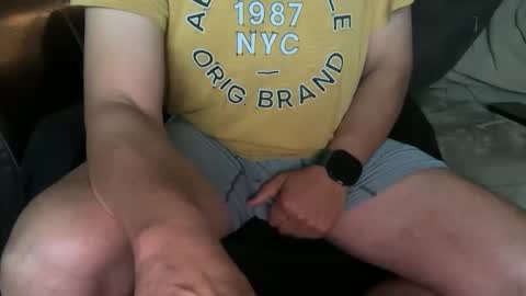 Snapshot of zimmy22 chatting on 14, 4, 2026 Zimmy22 online show from 14, 4, 2026