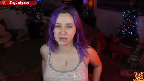 Snapshot of ziny_cosky chatting on 4, 12, 2024 Ziny Cosky online show from 4, 12, 2024