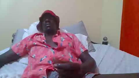 Zlatann2012 online show from 9, 9, 2025