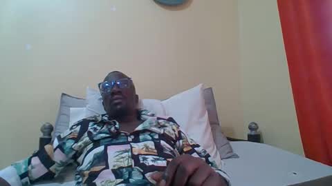 Zlatann2012 online show from 27, 9, 2025