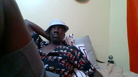 Zlatann2012 online show from 4, 11, 2025