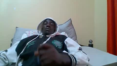 Snapshot of zlatann2012 chatting on 17, 1, 2026 Zlatann2012 online show from 17, 1, 2026