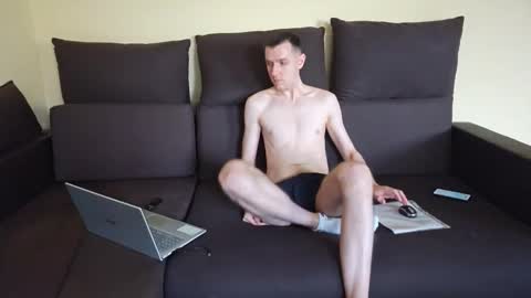 Snapshot of zmf2 chatting on 3, 10, 2025 Taylor Wolf online show from 3, 10, 2025