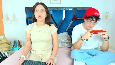 Zoe and dylan  online show from 15, 12, 2025