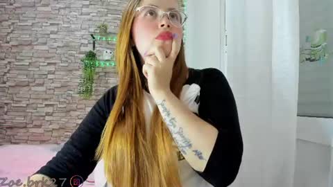 Snapshot of zoe_brk chatting on 12, 6, 2026 zoe brk online show from 12, 6, 2026