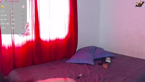 Snapshot of zoe_bronw chatting on 19, 12, 2024 Zoe Bronw online show from 19, 12, 2024