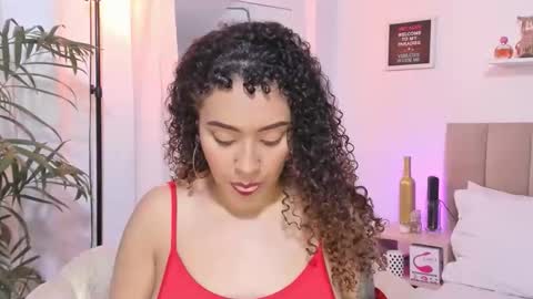 Zoe Gruber online show from 19, 11, 2025