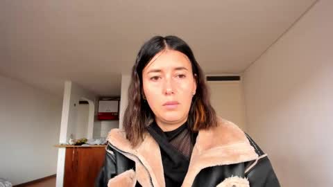 Snapshot of zoe_jeane_beker chatting on 24, 2, 2025 ZOE online show from 24, 2, 2025