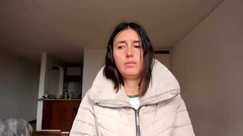 Snapshot of zoe_jeane_beker chatting on 27, 2, 2025 ZOE online show from 27, 2, 2025