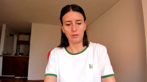 Snapshot of zoe_jeane_beker chatting on 28, 2, 2025 ZOE online show from 28, 2, 2025