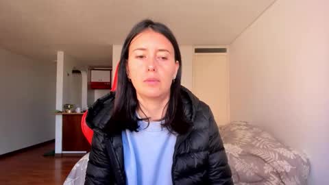 Snapshot of zoe_jeane_beker chatting on 24, 10, 2025 ZOE online show from 24, 10, 2025