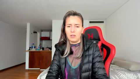 Snapshot of zoe_jeane_beker chatting on 19, 2, 2026 ZOE online show from 19, 2, 2026