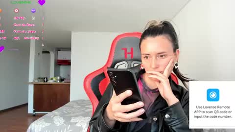 Snapshot of zoe_jeane_beker chatting on 23, 6, 2026 ZOE online show from 23, 6, 2026