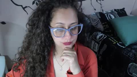 Snapshot of zoe_koller chatting on 21, 10, 2025 Zoe Koller online show from 21, 10, 2025