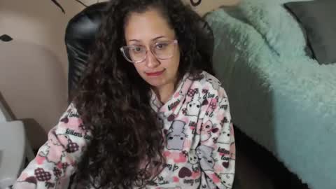 Snapshot of zoe_koller chatting on 16, 11, 2025 Zoe Koller online show from 16, 11, 2025