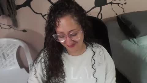 Snapshot of zoe_koller chatting on 24, 11, 2025 Zoe Koller online show from 24, 11, 2025