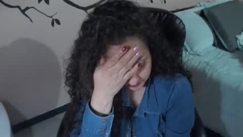 Snapshot of zoe_koller chatting on 28, 11, 2025 Zoe Koller online show from 28, 11, 2025