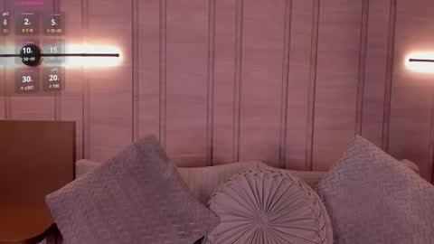 zoe_mhendez online show from 16, 12, 2025