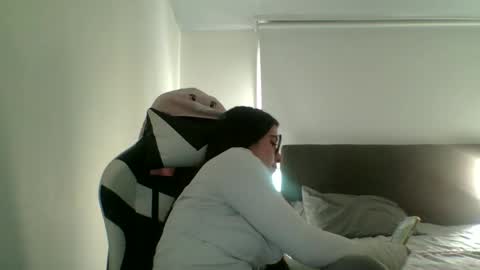 Zoe online show from 12, 11, 2025