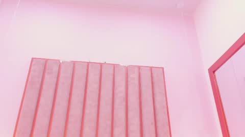 Snapshot of zoe_monrow chatting on 2, 8, 2026 Zoe Monrow online show from 2, 8, 2026