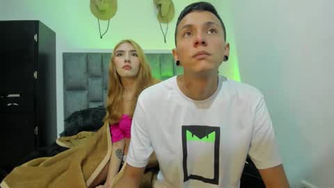 She Zoe He Painn online show from 1, 12, 2025