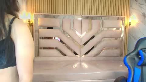 Zoe  online show from 14, 10, 2025