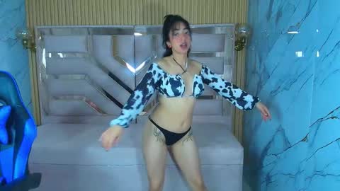 Zoe  online show from 21, 11, 2025