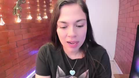 Zoe  online show from 3, 10, 2025