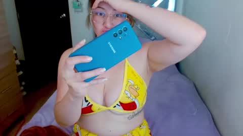 Snapshot of zoe_sexy69 chatting on 16, 7, 2026 ZOE online show from 16, 7, 2026