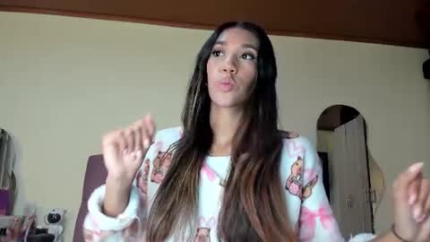 Snapshot of zoe_storm2 chatting on 29, 6, 2026 Zoe online show from 29, 6, 2026