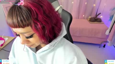 zoe_sullivan_ online show from 23, 2, 2026