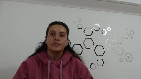 Carolina online show from 26, 11, 2025