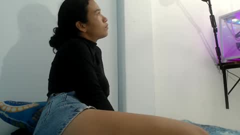 Snapshot of zoecute5817 chatting on 26, 5, 2026 ZOE online show from 26, 5, 2026