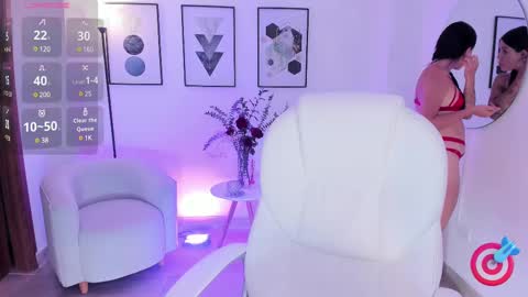  zoee jackson online show from 18, 2, 2025