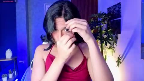 Snapshot of zoee_kiss_ chatting on 24, 6, 2026 ZOE online show from 24, 6, 2026