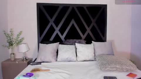 Zoe 3 online show from 26, 5, 2026