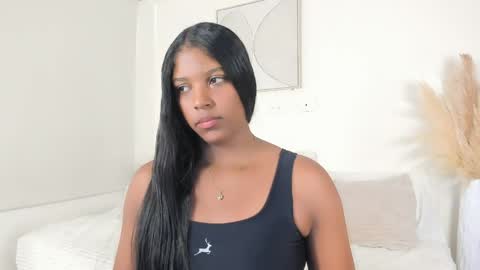 zoegarner10 online show from 31, 3, 2026