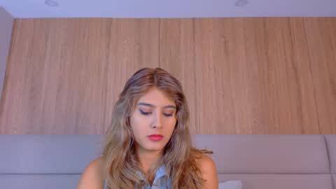 Zoe online show from 19, 5, 2026