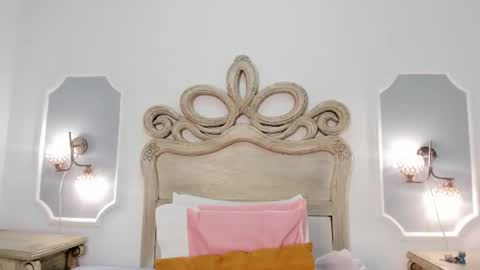 Snapshot of zoejenner_ chatting on 17, 7, 2026 Zoe online show from 17, 7, 2026