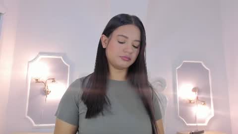 Snapshot of zoejenner_ chatting on 29, 7, 2026 Zoe online show from 29, 7, 2026